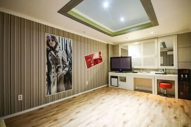 Oda (Ondol (special room))