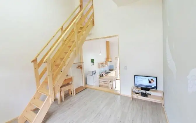 Oda (Feather cloud (Duplex Bed Room))