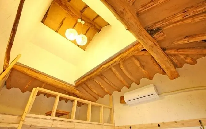 Oda (Star Attic Room 1)