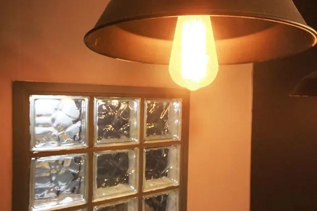 Oda (Deluxe (Non-smoking Netflix available)