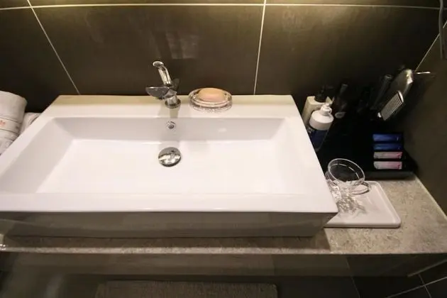 Oda (Premium (2 person whirlpool bathtub))