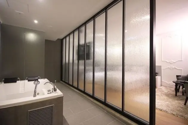 Oda (Premium (2 person whirlpool bathtub))