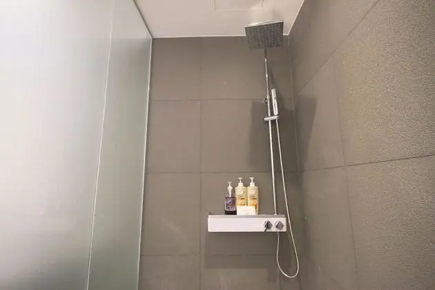 Oda (Premium (2 person whirlpool bathtub))