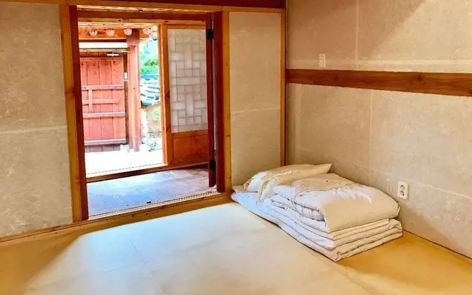 Oda (3-person double floor ondol)