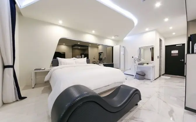 Oda (VIP drive-in - 1st week of room (Netf)