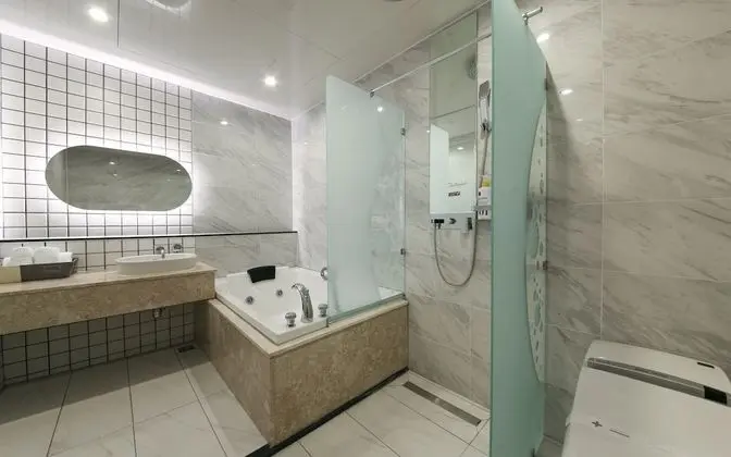 Oda (VIP drive-in - 1st week of room (Netf)