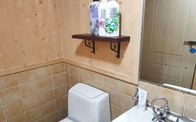 Oda (Negro (private toilet))