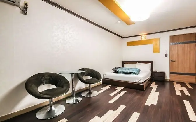 Oda (Standard Room)