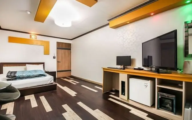 Oda (Standard Room)