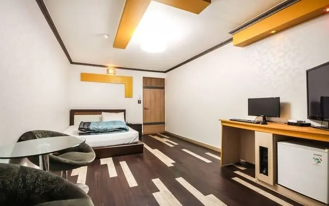 Oda (Standard Room)