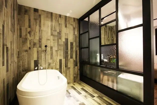 Oda (VIP (2 person whirlpool tub wave Netf)