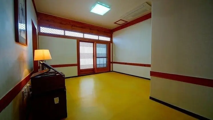 Üç Kişilik Oda, Sigara İçilmez, Özel Banyo (1F, Ondol)