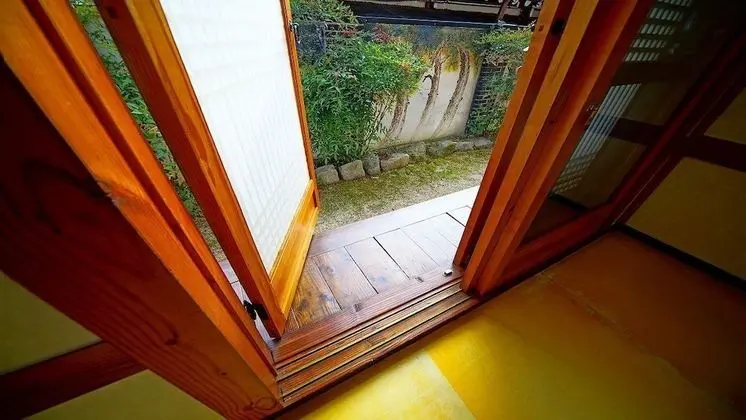 Üç Kişilik Oda, Sigara İçilmez, Özel Banyo (1F, Ondol)