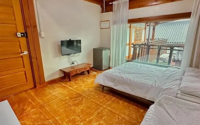 Oda (Mokdan Room-2F)