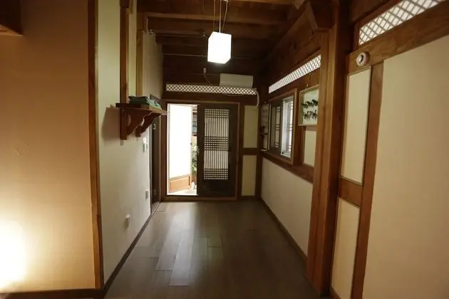 Superior Korean Traditional Ondol Room