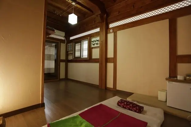 Superior Korean Traditional Ondol Room