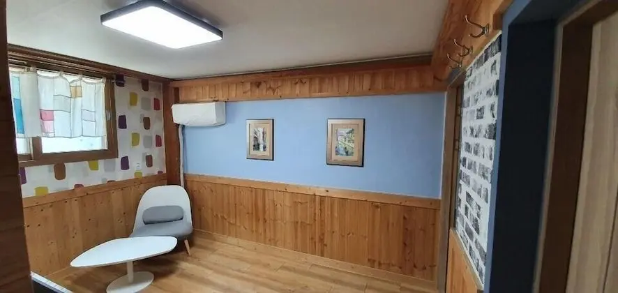 Room No.1