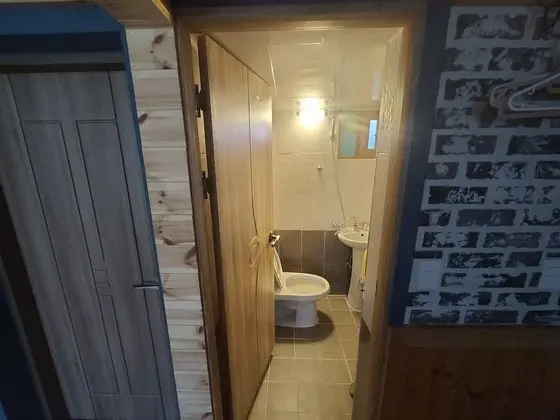 Room No.1