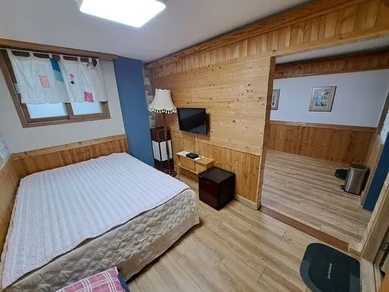 Room No.1