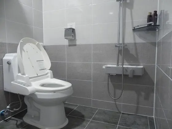 Oda, Birden Çok Yatak, Sigara İçilmez