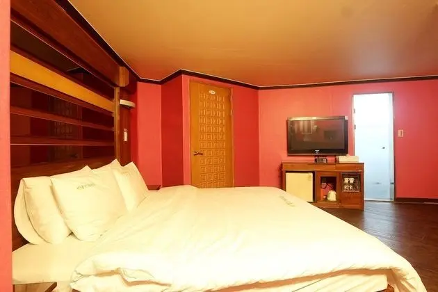Oda (Special room (Couple PC Netflix viewi)