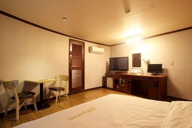Oda (Special room (Couple PC Netflix viewi)