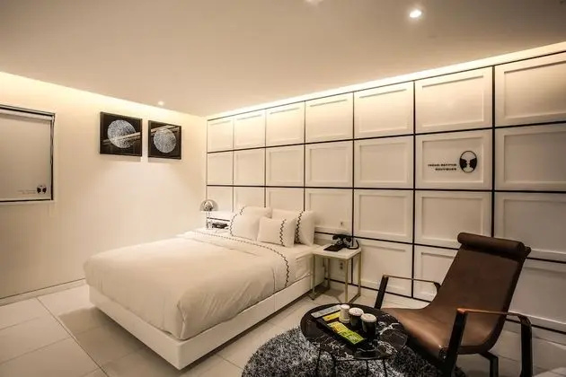 Deluxe Tek Büyük Yataklı Oda