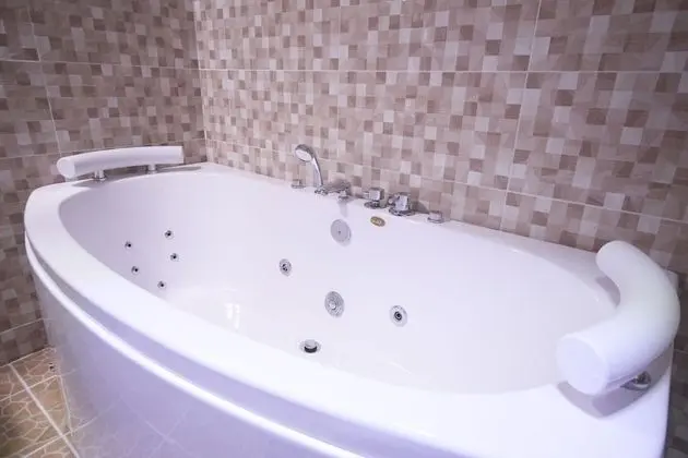 Oda (Semi-Suite room A (Netflix viewing av)