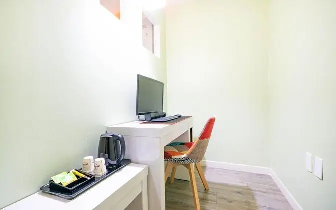 Oda (Semi-Suite room A (Netflix viewing av)