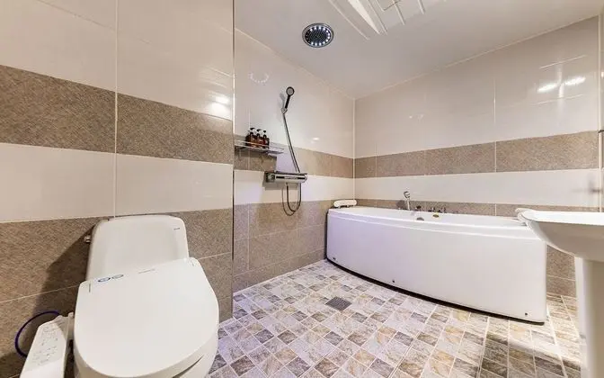 Oda (Special room (Netflix viewing availab)