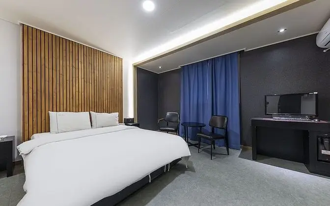 Oda (Deluxe (high specification 1PC Netfli)