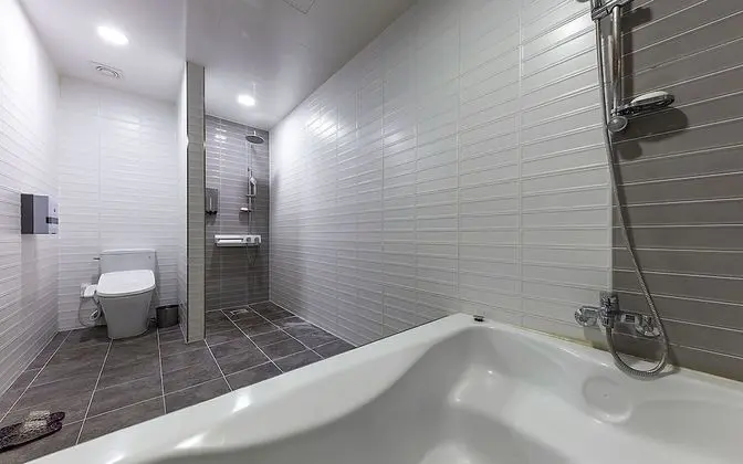 Oda (Deluxe (high specification 1PC Netfli)