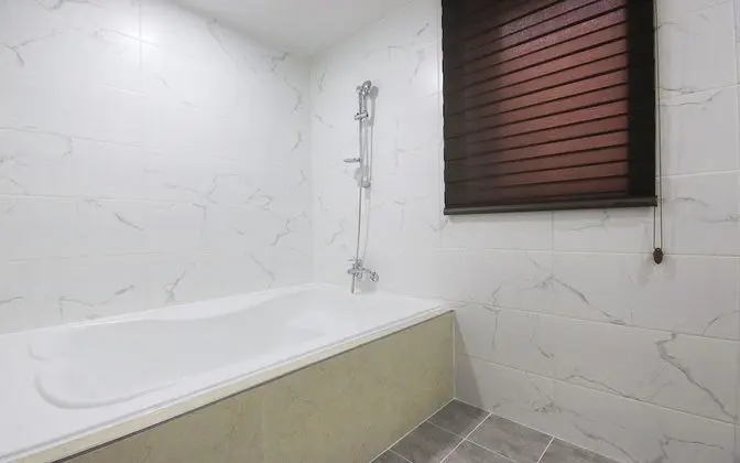 Oda (Deluxe (high specification 1PC Netfli)