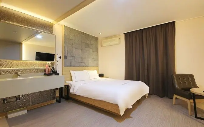 Oda (Premium (Whirlpool for 2 people 1 PC )