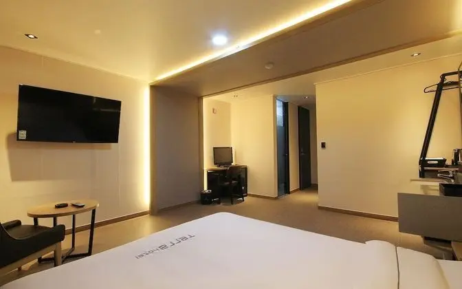 Oda (Premium (Whirlpool for 2 people 1 PC )