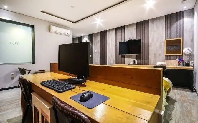 Oda (Special Room)