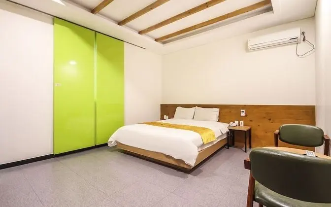 Oda (Standard Room)