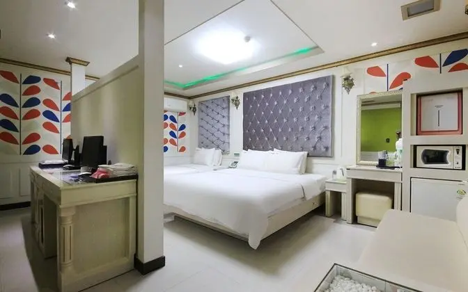 Oda (Special Room)