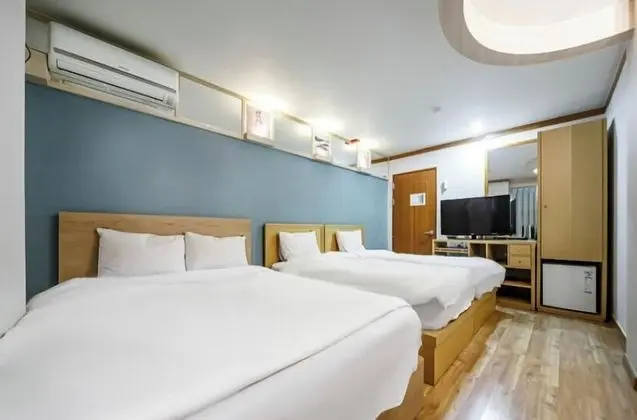 Dört Kişilik Oda (Extra futon set charge 10,000 on site)