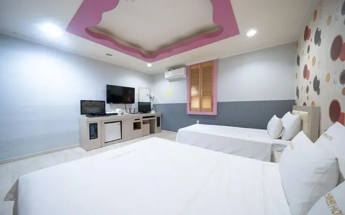 Oda (Twin Room)