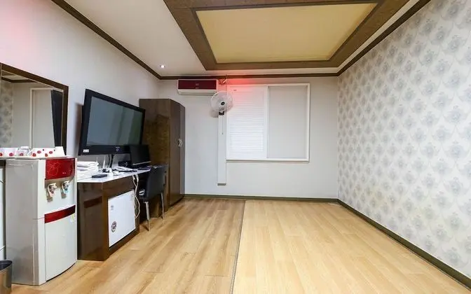 Oda (Ondol Room)