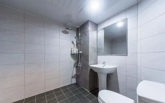 Oda (Standard Room (Netflix viewing mobile)