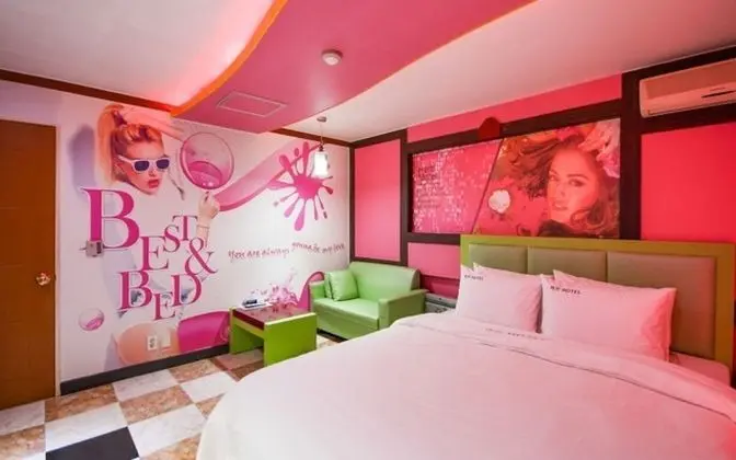 Oda (Special Room)