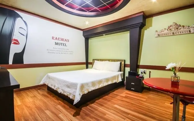 Oda (Standard Room)