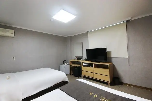 Oda (Family Twin (for three people Netflix)