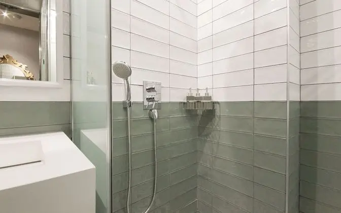 Oda (Deluxe Double (Netflix Available Hote)