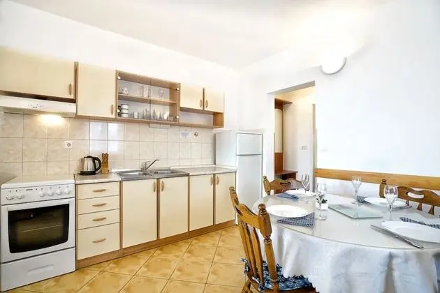 Apart Daire (Jera -  barbecue and free berth for b)