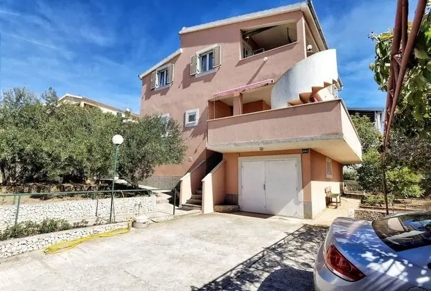 Apart Daire (Jera -  barbecue and free berth for b)