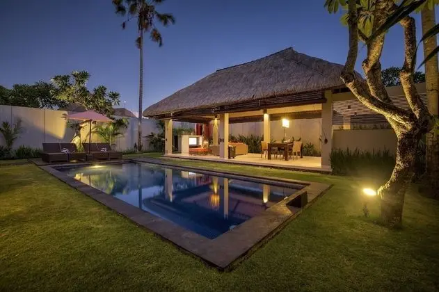 Villa, 2 Yatak Odası, Kişiye Özel Havuzlu, Havuz Manzaralı