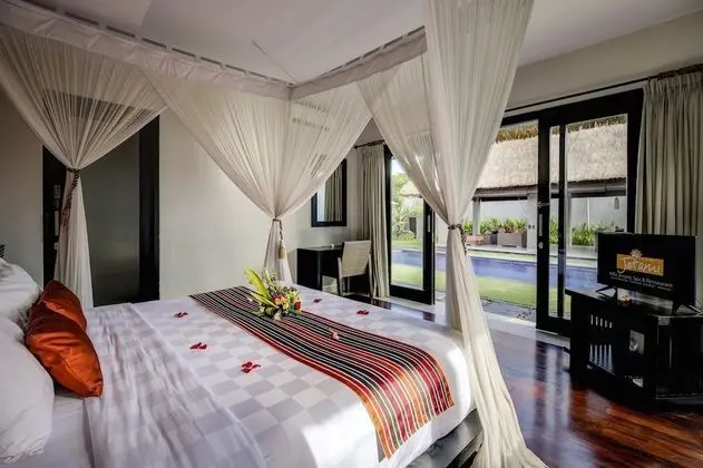 Villa, 2 Yatak Odası, Kişiye Özel Havuzlu, Havuz Manzaralı